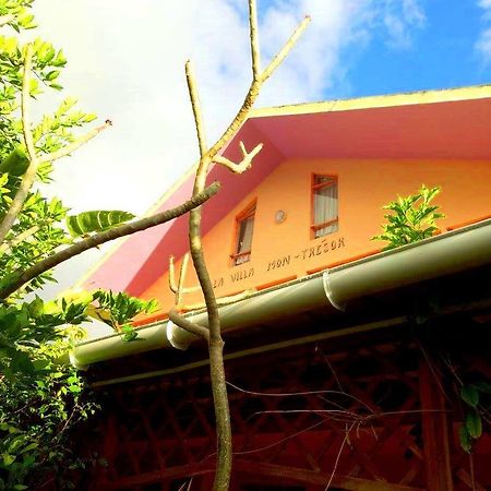 La Villa Mon Tresor Port Mathurin エクステリア 写真
