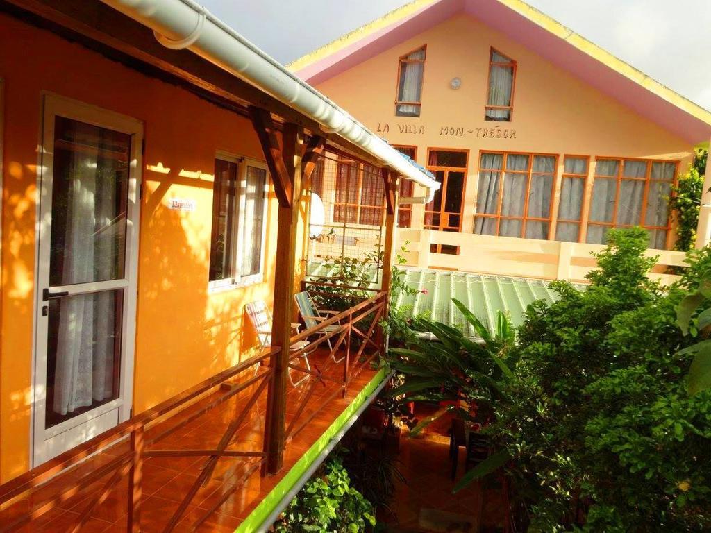 La Villa Mon Tresor Port Mathurin エクステリア 写真